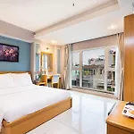 Lucky Star Hotel - Bui Vien Walking Street