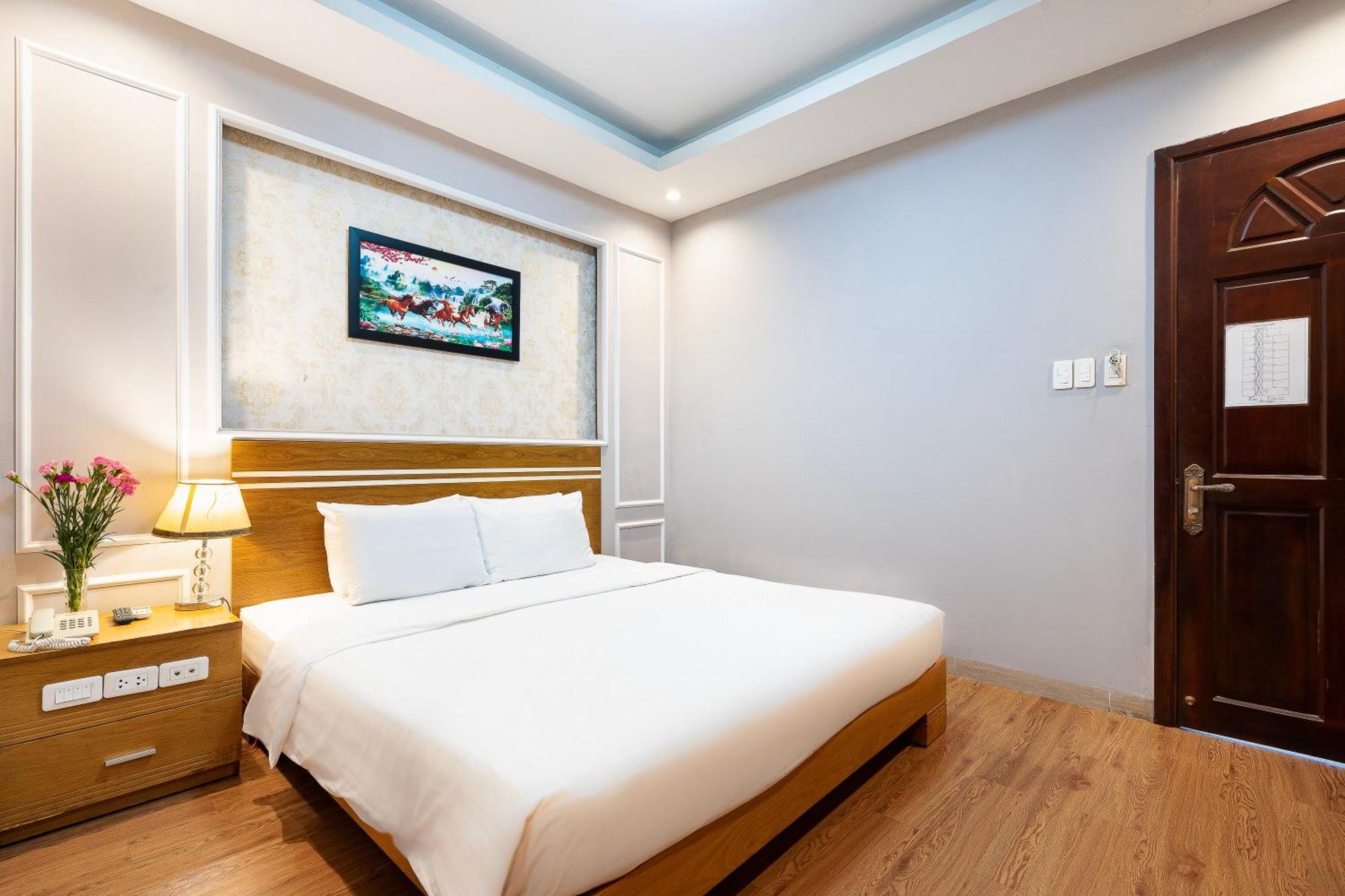 Lucky Star - Bui Vien Walking Street Hotel